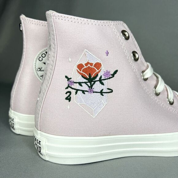 New Converse Chuck Taylor High Top Pink Barely Rose Embroidered Gems Sz 7 w/ Box - Picture 13 of 16